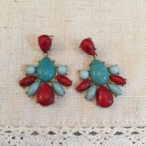 🐝🐝🐝 Southwestern faux turquoise & coral earrings